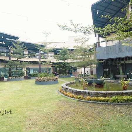 Aussie Shack - 2Br Modern Condo With Skyline View Manille Extérieur photo