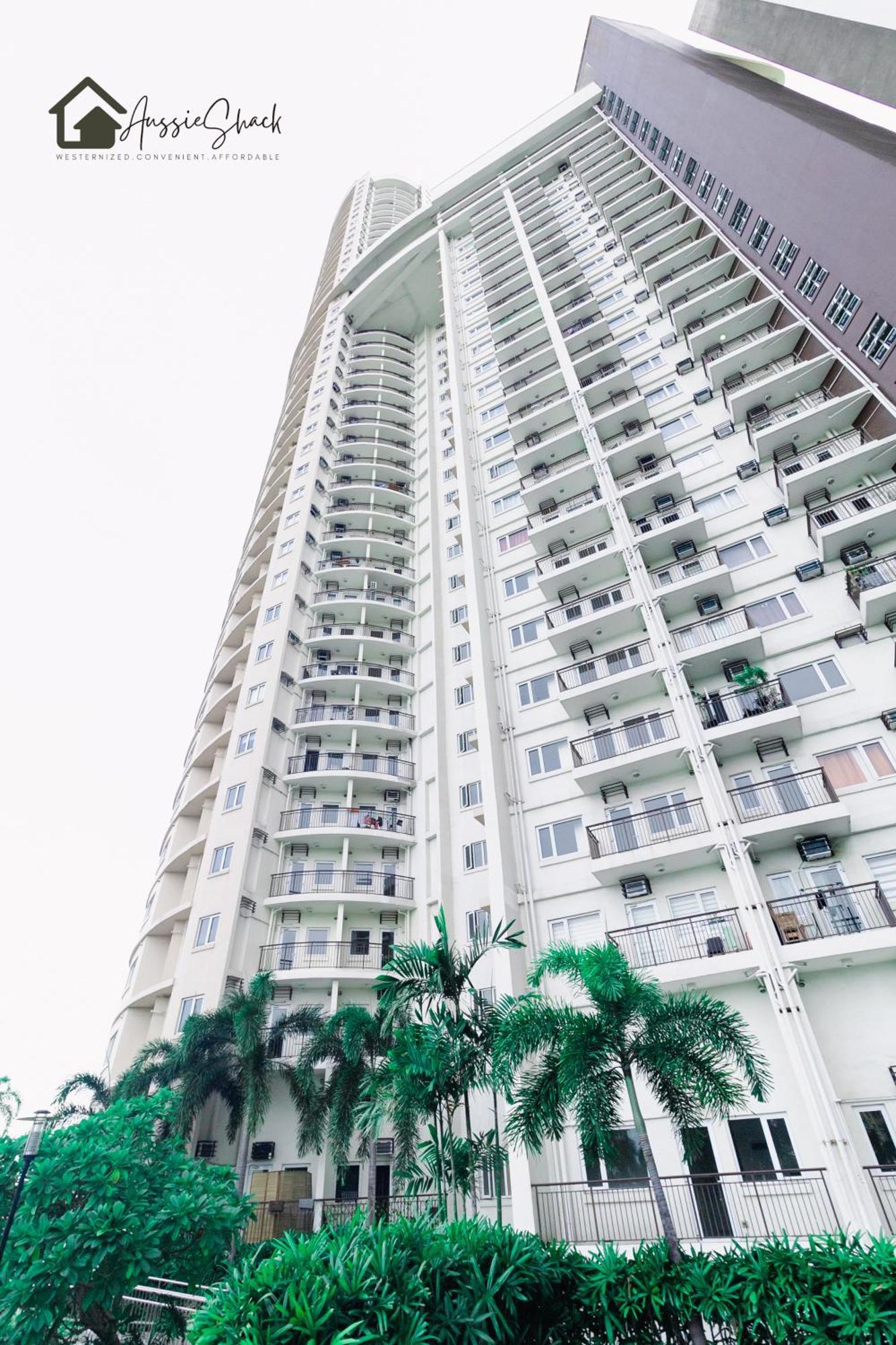 Aussie Shack - 2Br Modern Condo With Skyline View Manille Extérieur photo